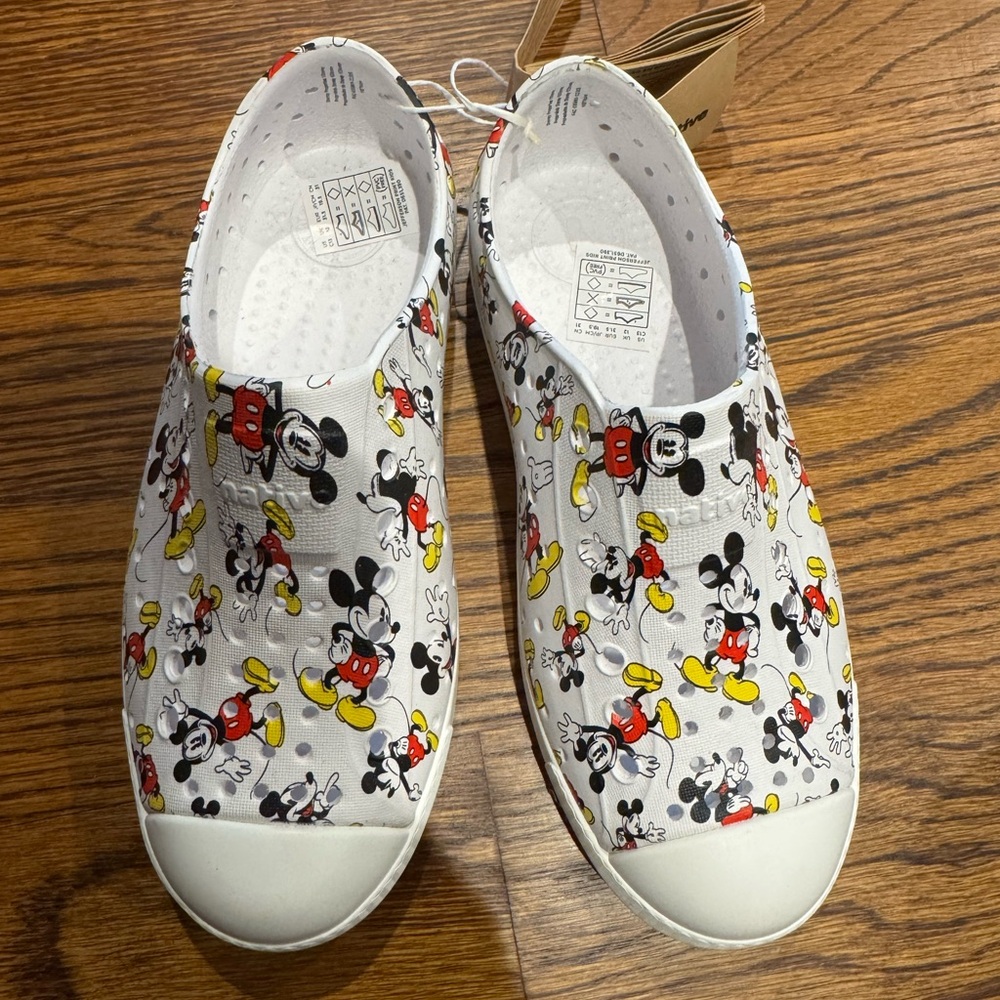 NATIVE x Disney Original Mickey Mouse Water Shoe